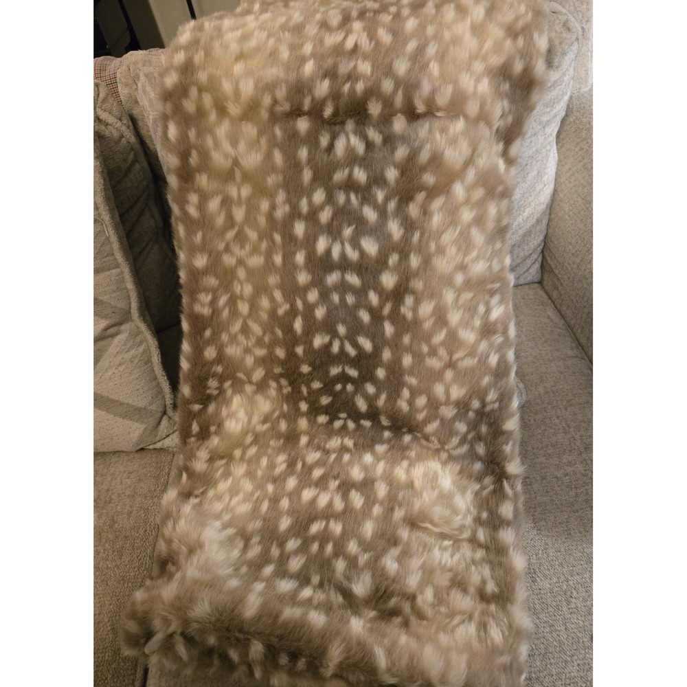 Pottery Barn Kids Faux Fur Deer/Fawn Throw 45"x60" Woodland Animals Cozy Soft